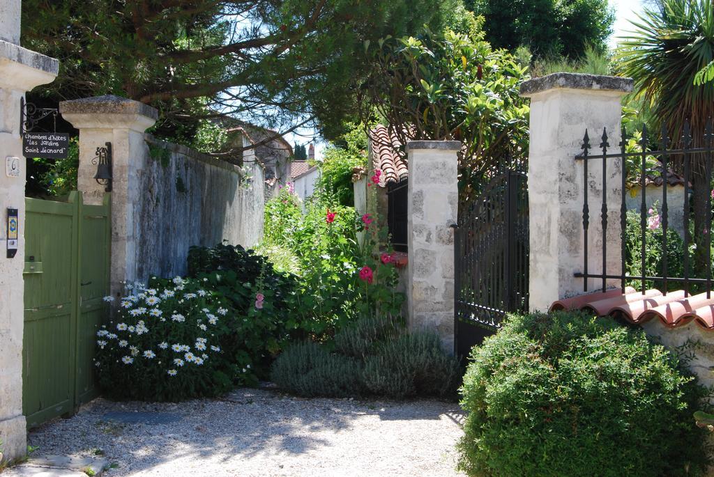Готель Les Jardins Saint Leonard Thaire Екстер'єр фото